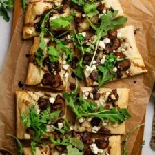 Mushroom & Goat Cheese Grilled Flatbread