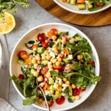 Ensalada mediterránea de garbanzos