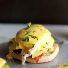 Avocado Eggs Benedict