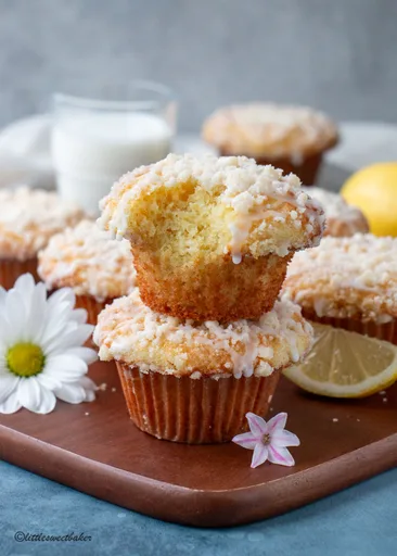 Bakery-Style Lemon Muffins
