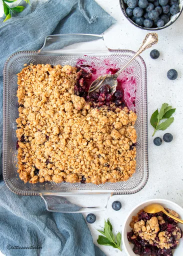 Blueberry Crisp