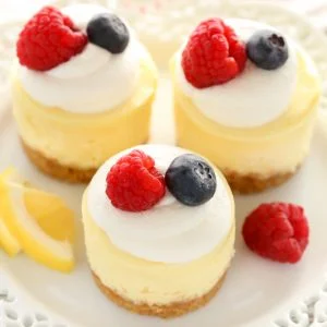 Mini Lemon Cheesecakes