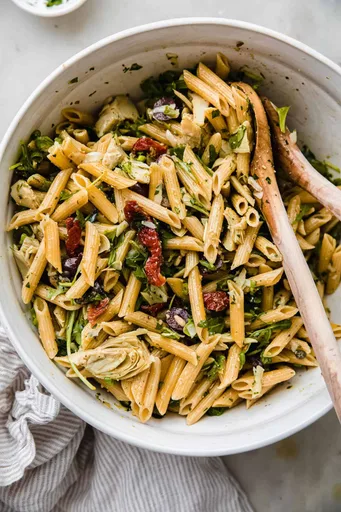 Ensalada de pasta mediterránea