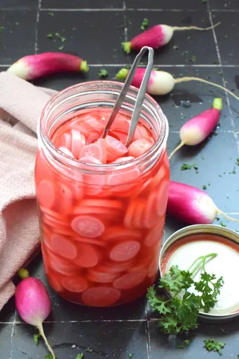 Quick Pickled Radish