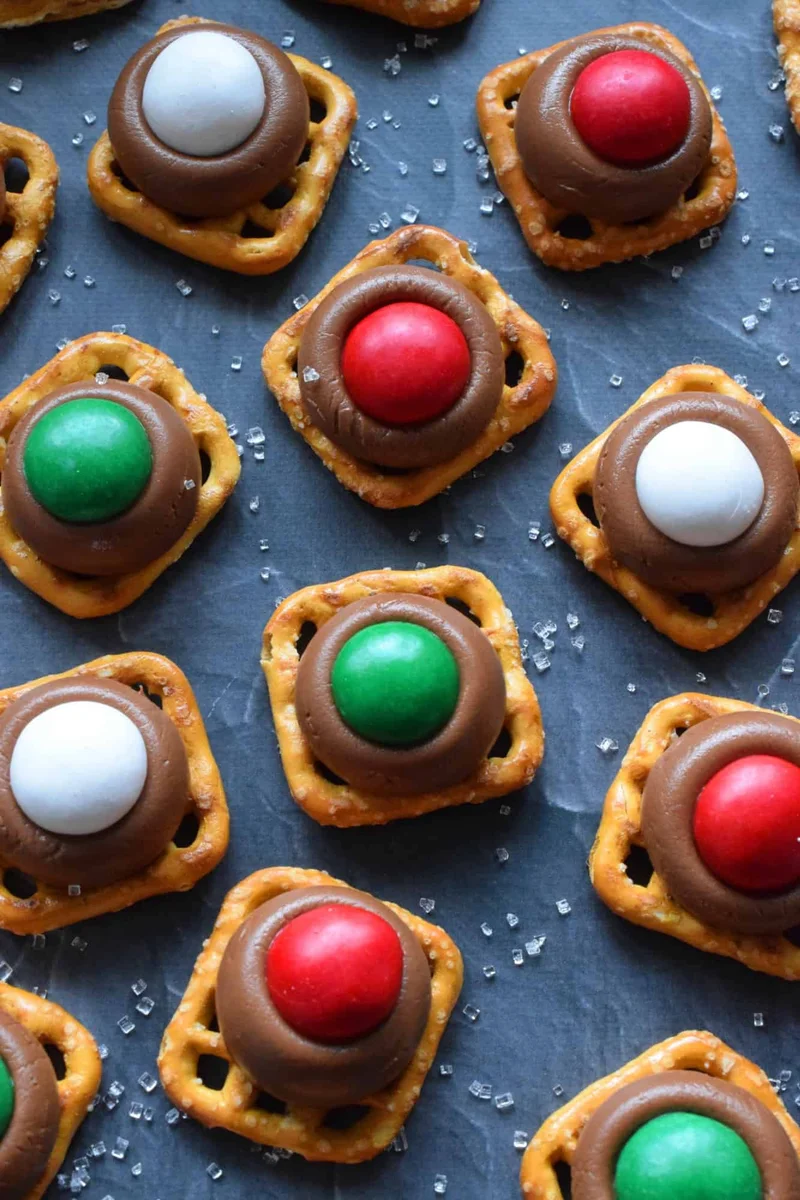 M&M Pretzel Treats