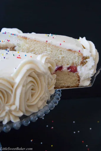 Vanilla Party Cake (with strawberries and cream filling)