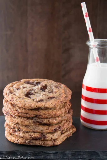 Bakery-Style Chocolate Chunk Cookies