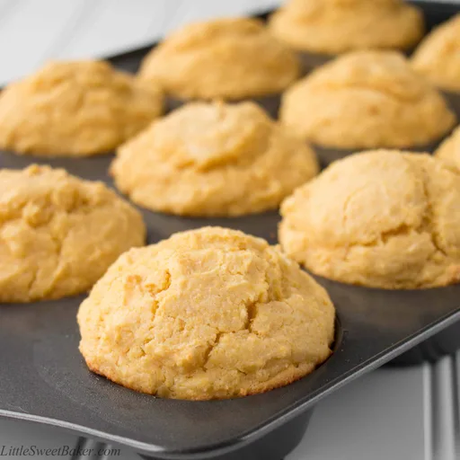 Corn muffins