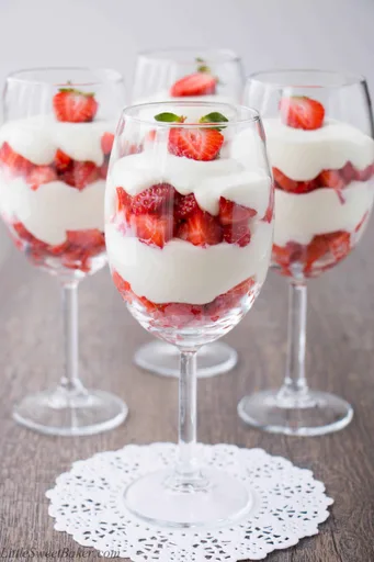 Strawberry White Chocolate Mousse Parfait