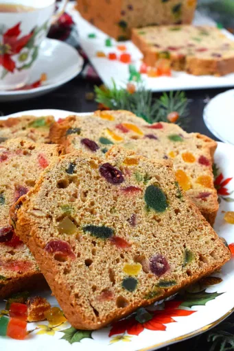 Holiday Fruitcake Loaf