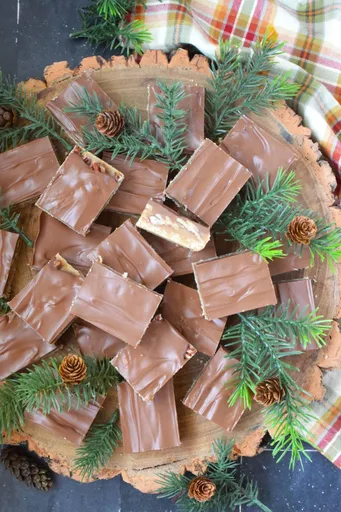 Pecan Toffee Bars