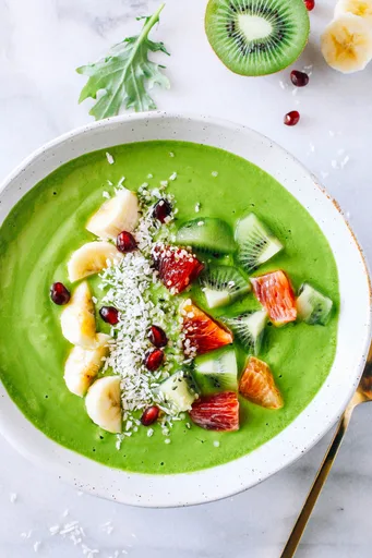 Glowing Green Smoothie Bowl