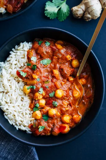Tikka Masala de Garbanzos en una Sola Olla