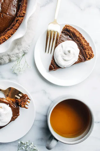Pumpkin Gingerbread Pie