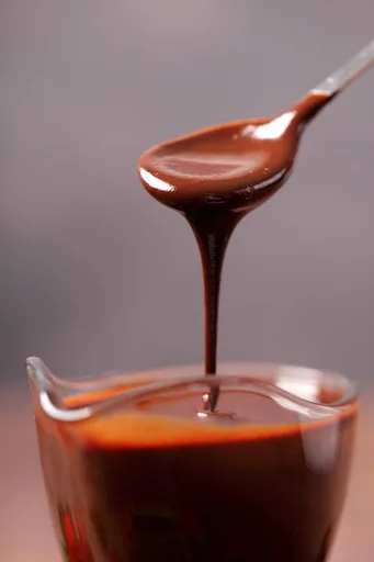 Vegan Chocolate Sauce