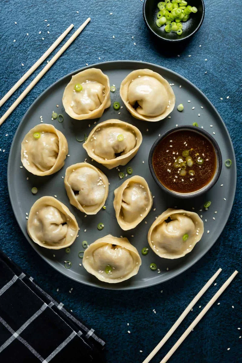 Vegan Dumplings (Vegan Gyoza / Potstickers)