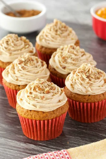 Vegan Pumpkin Cupcakes