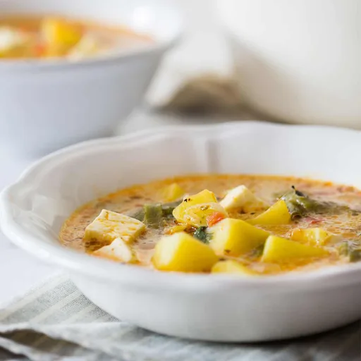 Caldo de papa y queso sonorense