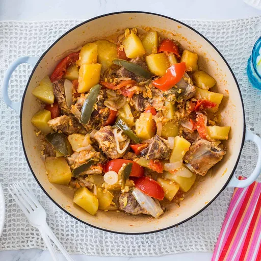 Costillas de cerdo con patatas