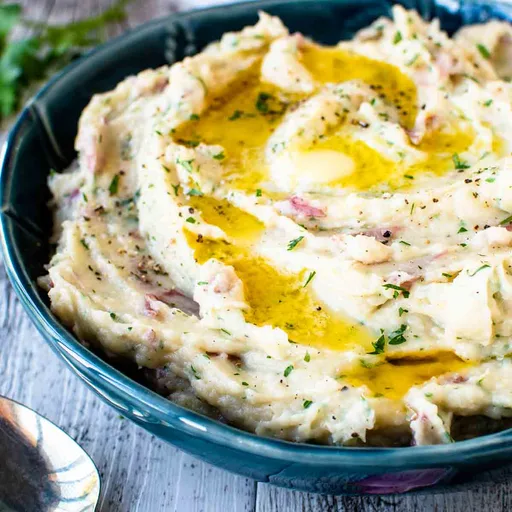 Receta de puré de patatas con piel roja