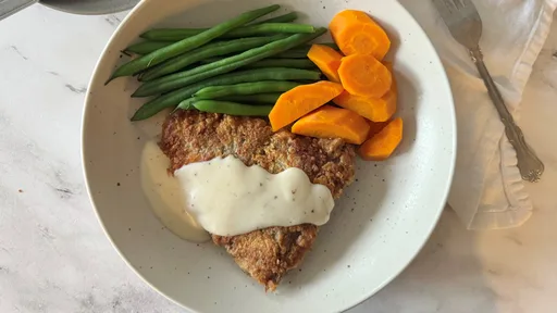 DIY Cracker Barrel Country Fried Steak Recipe
