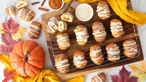 Pumpkin Filled Dessert Crescent Rolls Recipe