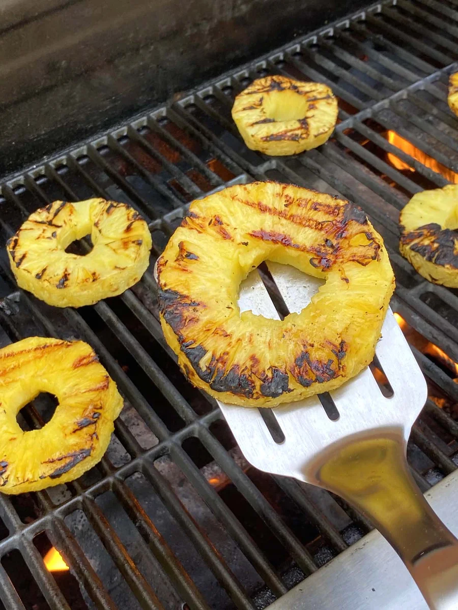 Grilled Pineapple Slices