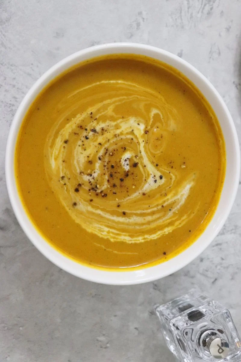 Quick and Easy Pumpkin Coconut Soup