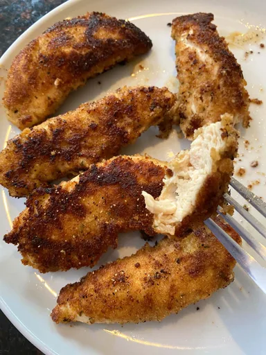 Tiras de pollo empanadas a la sartén