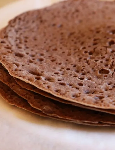 Injera (Ethiopian Flatbread)