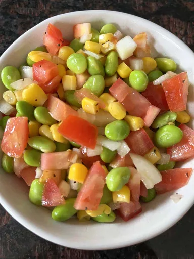 Ensalada de edamame