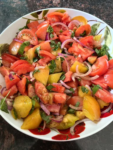 Receta de ensalada de tomate antiguo