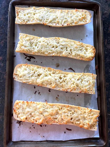 Cheesy Garlic Bread