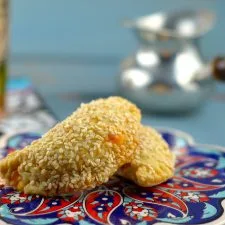 Bourekas (Cheese Sambousek)
