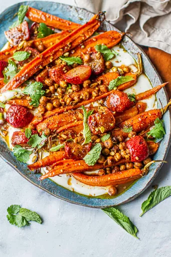 Moroccan-Spiced Carrot & Radish Salad