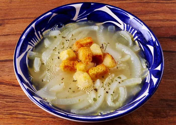 Soupe à l'oignon simple