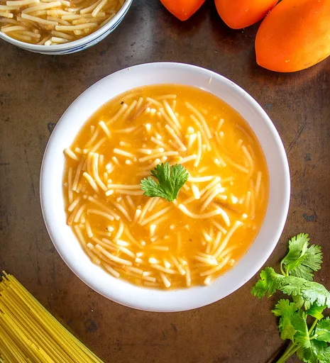Sopa de fideo