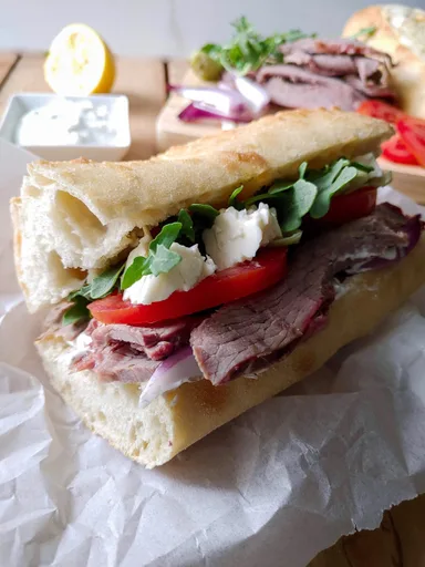 Sándwich de cordero