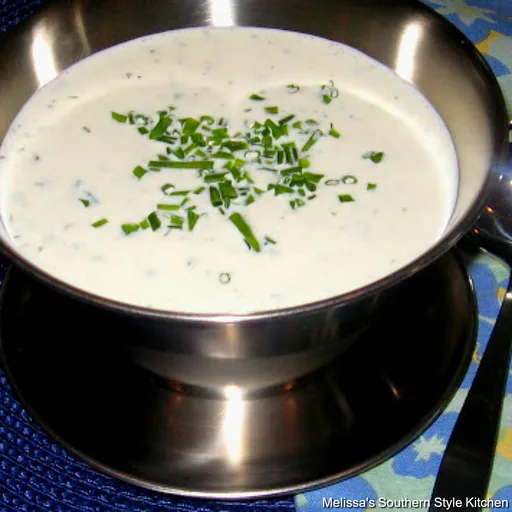 Garlic And Herb Buttermilk Dressing