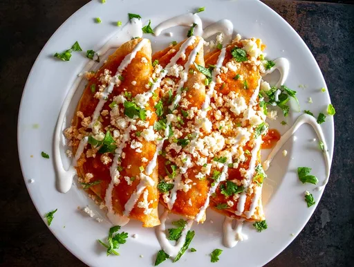 Entomatadas