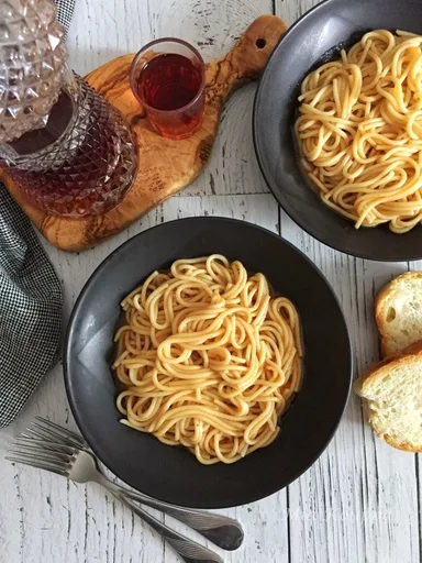 Pasta con salsa de tomate