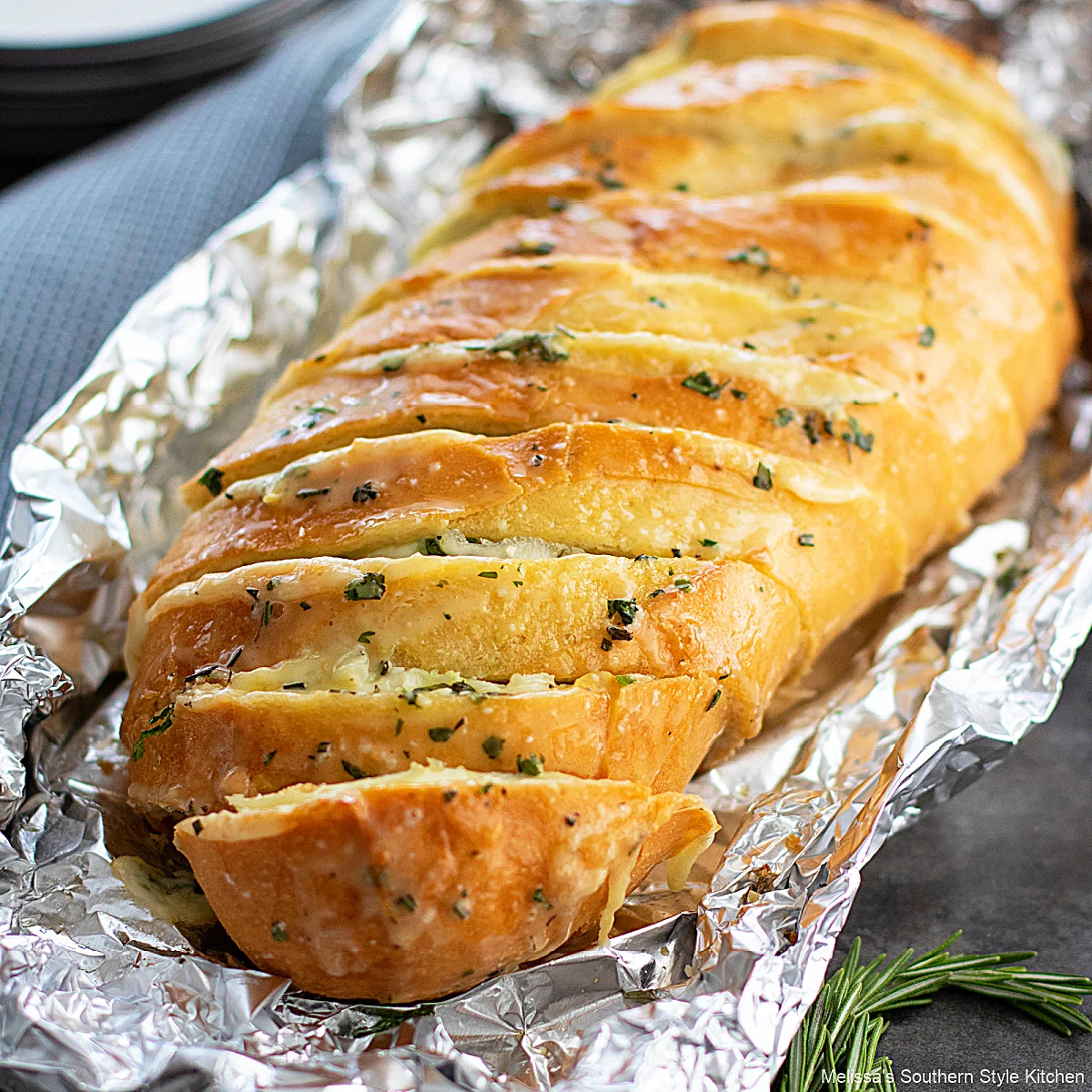 Cheesy Garlic and Herb Bread