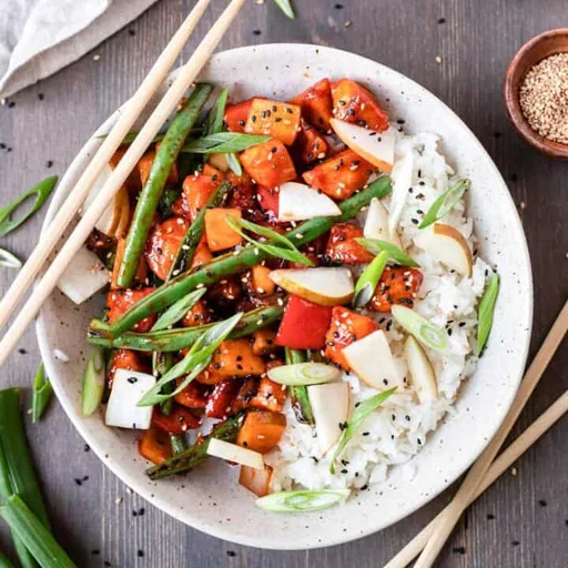 Spicy Korean Chicken and Rice Bowls