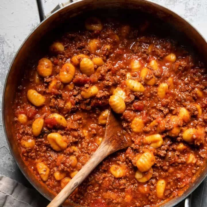 Lasagna facile con gnocchi in padella
