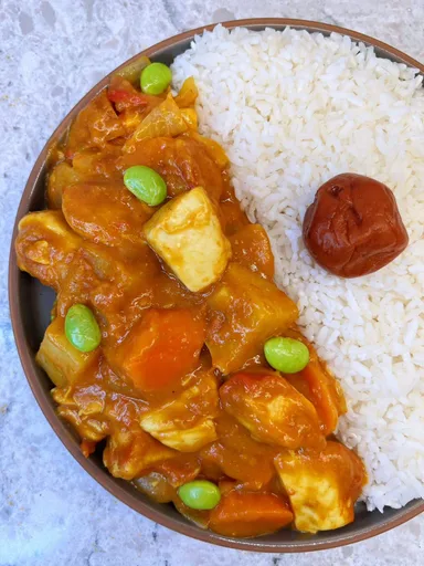 Japanese Chicken Curry {One Pot! 40 Minutes! Water Free!}