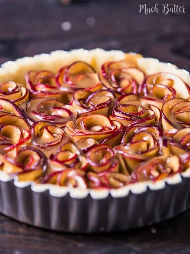 Rose Apple Pie