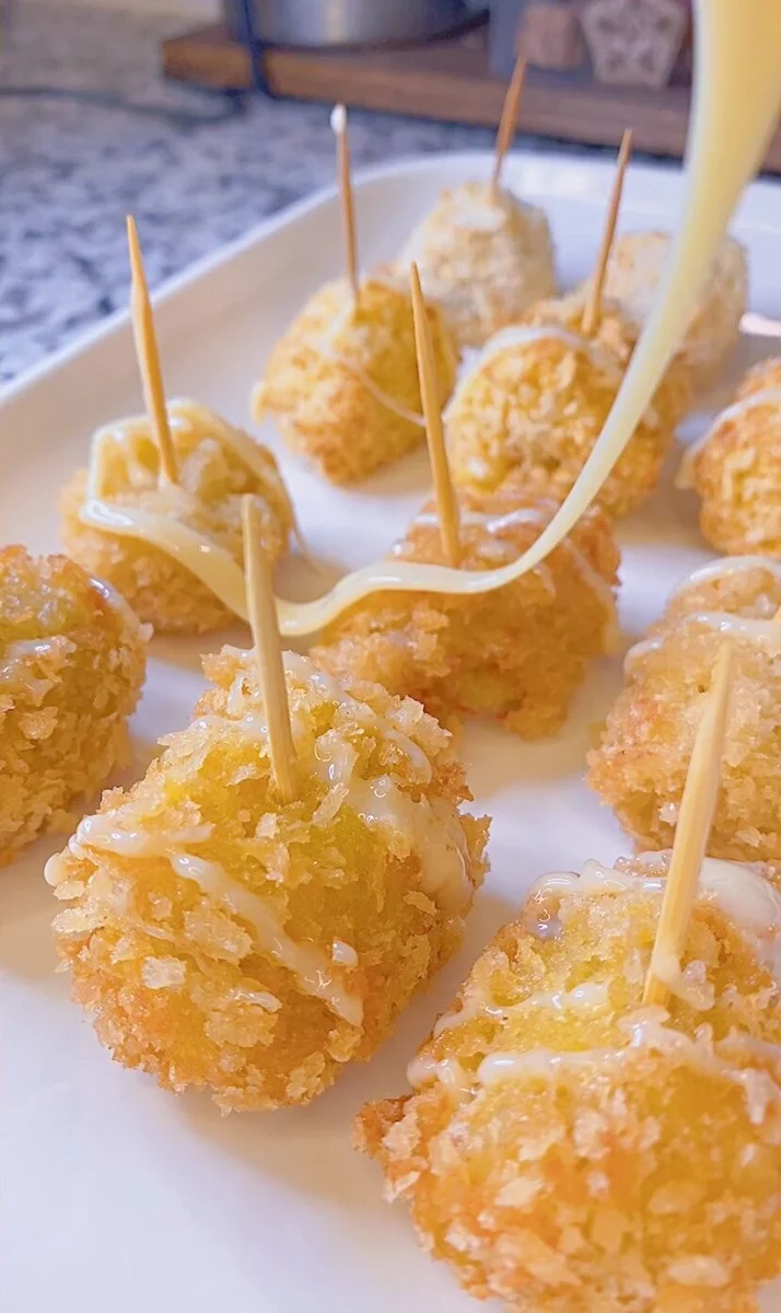 Crispy Fried Bananas - Banana Fritters