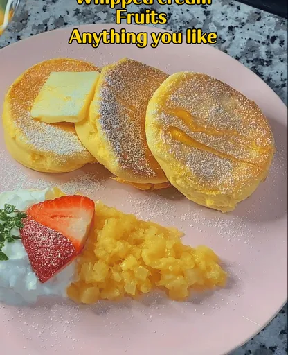 Japanese Soufflé Pancakes