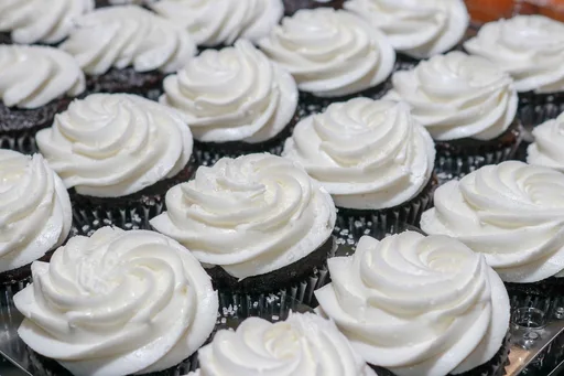 Gelatin Whipped Cream - whipped cream that doesn't melt