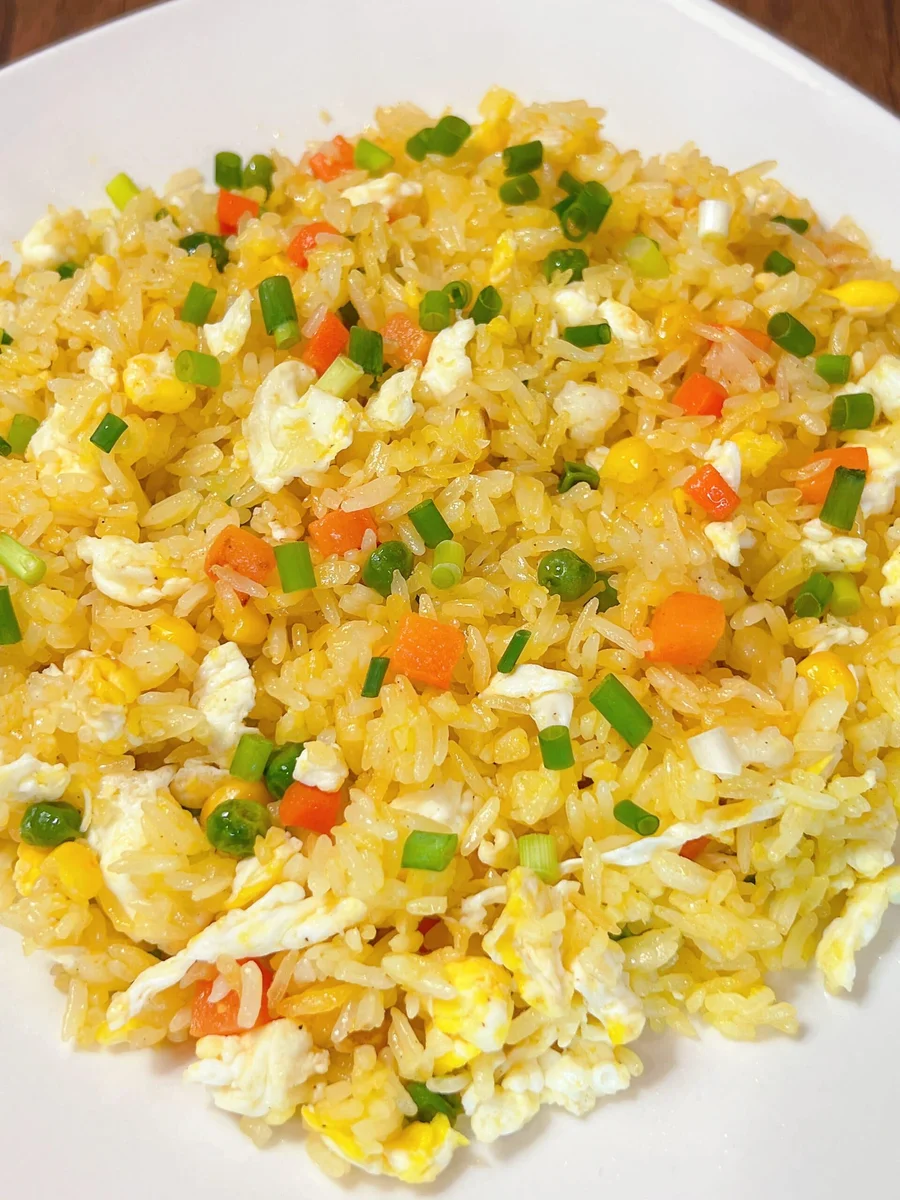 Golden Egg Fried Rice (10 minutes quick recipe)